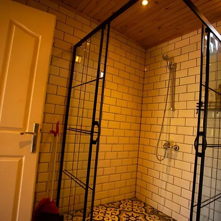 Bry House 木屋 *